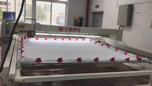 电脑绗缝机 蹦床绗缝机 单针绗缝棉被全移动绗缝机sewing machine