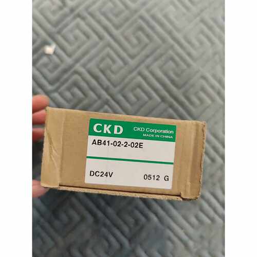 询价CKD电磁阀AB41-02-2-02E，DC24V电压，