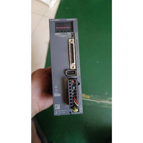 议价三菱伺服驱动器MR-JE-20A 200W ，现货一台，功能