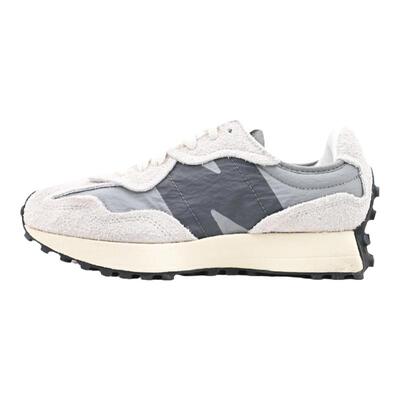 NewBalance透气运动跑步鞋