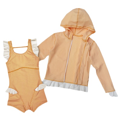 有这么只连体两件套防晒泳衣