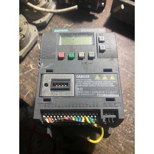 议价6SL32105BE222UV0     2.2KW维修