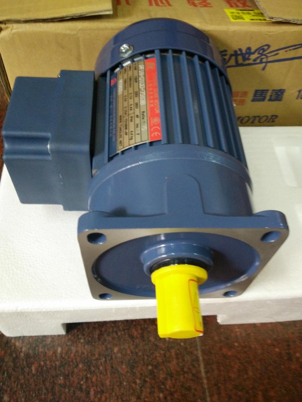 台湾东力电机PF28-0200-165S3厦门东历电机YS200W-4P减速电机直销