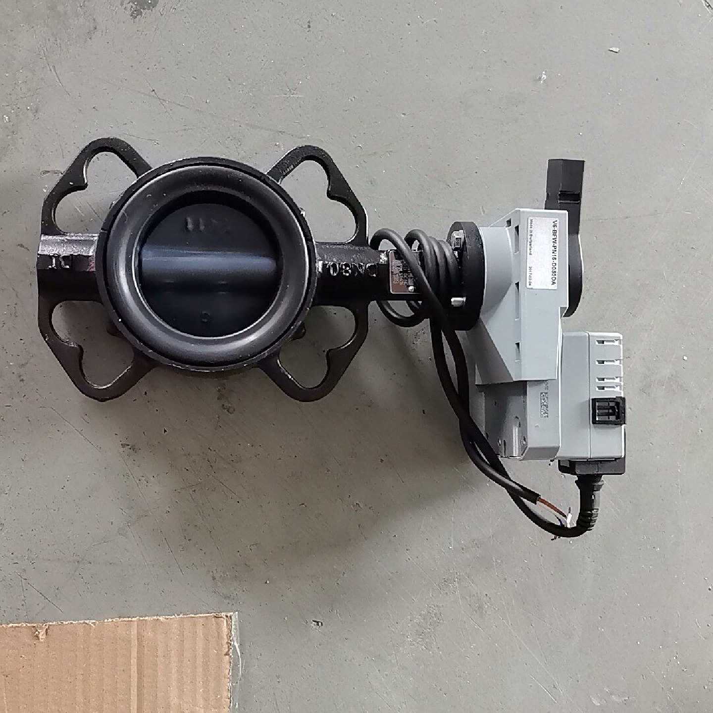 售前询价V6-BFW-PN16-D080DA 蝶阀 电动工业管道调节阀门议价维修图片