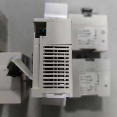 议价三菱FX2N2DA原装正品拆机实物拍摄原图成色还行功维修