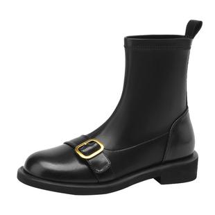 达芙妮黑色短靴女瘦瘦靴2026秋冬新款平底靴子春款低跟马丁靴春季