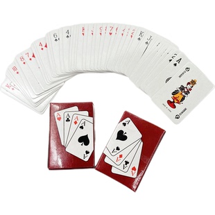 Q版掌心扑克迷你小牌学生党喜爱宿舍娱乐55张小纸牌随身携带玩具