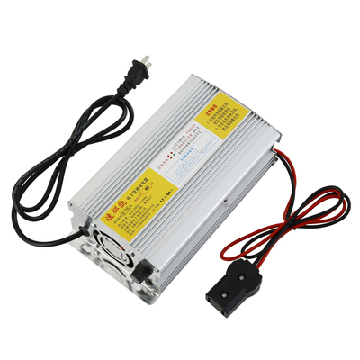 电动三轮车全铜快速水电池充电器