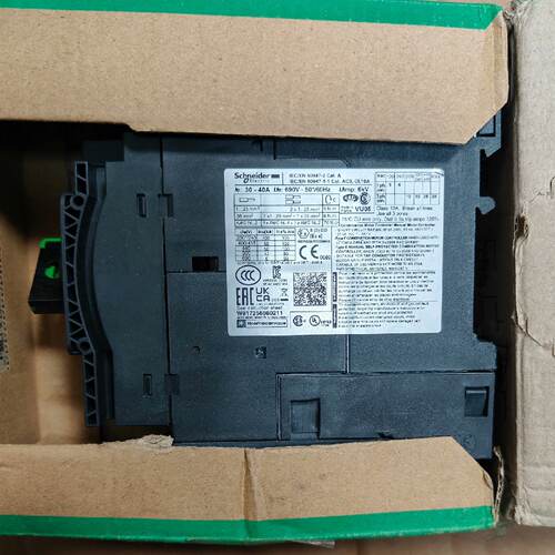 议价旋钮式电动机断路器GV3P40,GV3P80 ，保适用