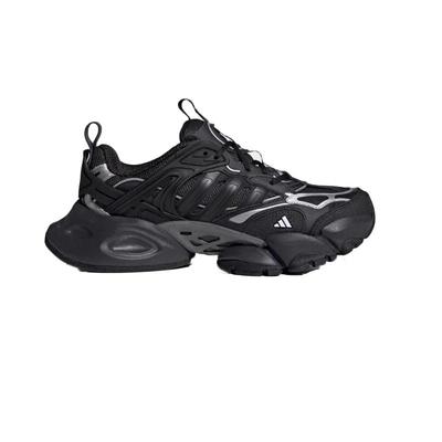 阿迪达斯男女同款运动鞋