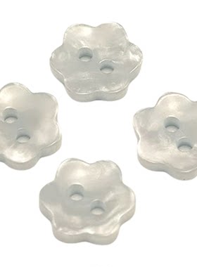 彩色梅花树脂衬衫纽扣宽边细边