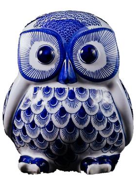 新中式青花瓷猫头鹰摆件