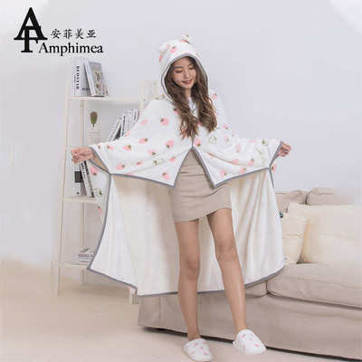 秋冬新款加厚法兰绒双层懒人披肩毛毯办公室空调学生午睡斗篷毯子