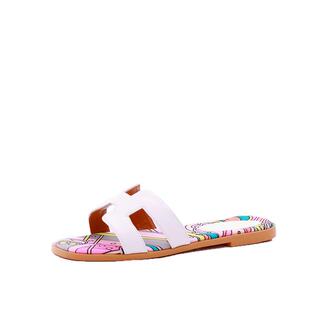 2026新款h拖鞋女夏时尚外穿真皮平底一字韩版百搭沙滩旅游h凉鞋子