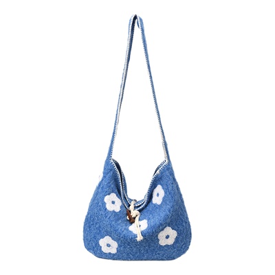 2025新款休闲可爱蓝色花朵针织包
