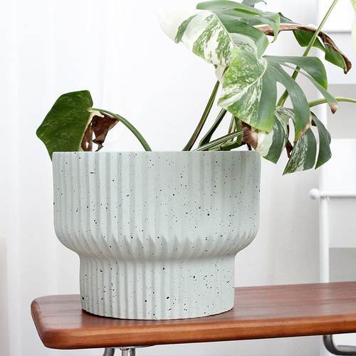 北欧简约落地大花盆氧化镁植网装饰客厅盆套绿大创意红龟背竹口径