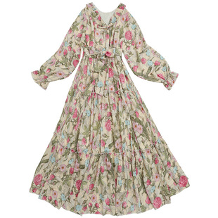 2026春季新款法式连衣裙碎花雪纺长袖大码长款显瘦度假微胖长裙仙