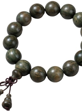 瑞涵琪檀香木手串原创有点香味