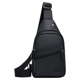 胸包斜挎包男士休闲百搭旅游胸前包通勤上下班小背包骑行单肩包男