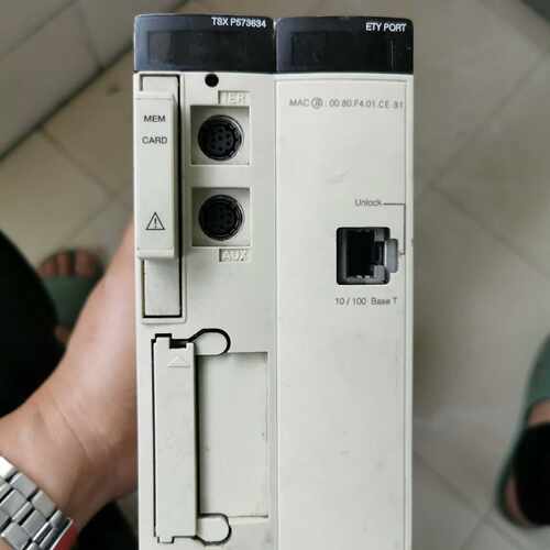 议价P573634M 施耐德cpu模块 TSX P573634全新原装拍前请询价