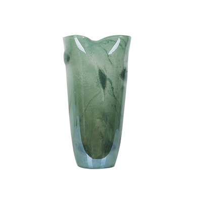 现代轻奢绿意森然琉璃花瓶设计师