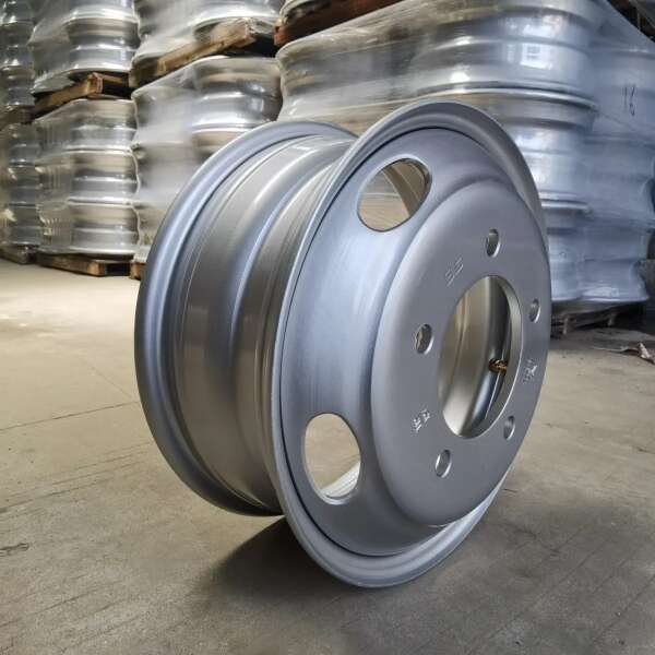 日上正兴真空加厚700/750R16轮胎载重钢圈铁圈适福田重汽江淮解放