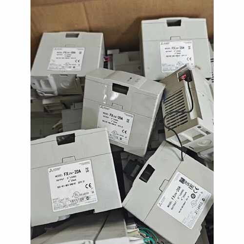三菱FX2N2DA模块国产二手拆机件功能包好实物拍摄