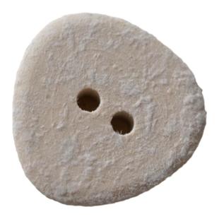 20mm15mm一颗价格英国Textile Garden圆角三角形微绒毛未染色纽扣