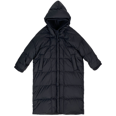 黑色白鸭绒过膝连帽羽绒服女