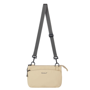 Qminica三层斜挎包多隔层旅行证件护照单肩包户外多功能随身包