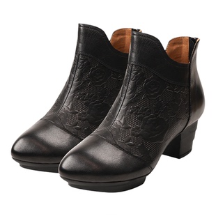 相伴真皮短靴女2025新款冬季粗跟压花皮鞋复古新中式女靴