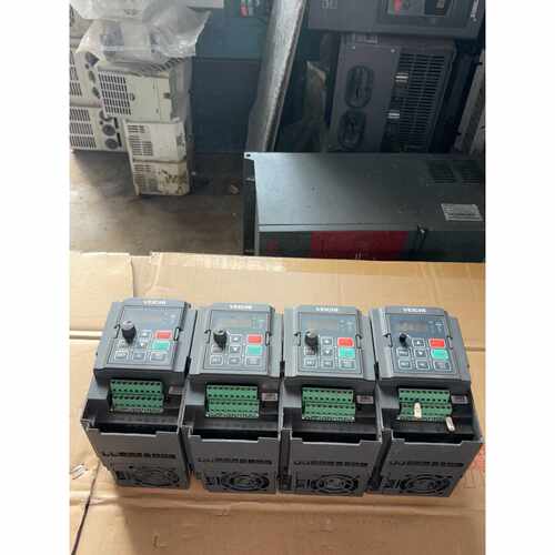 溢价-伟创变频器AC60ES2R75G4台0.75KW2