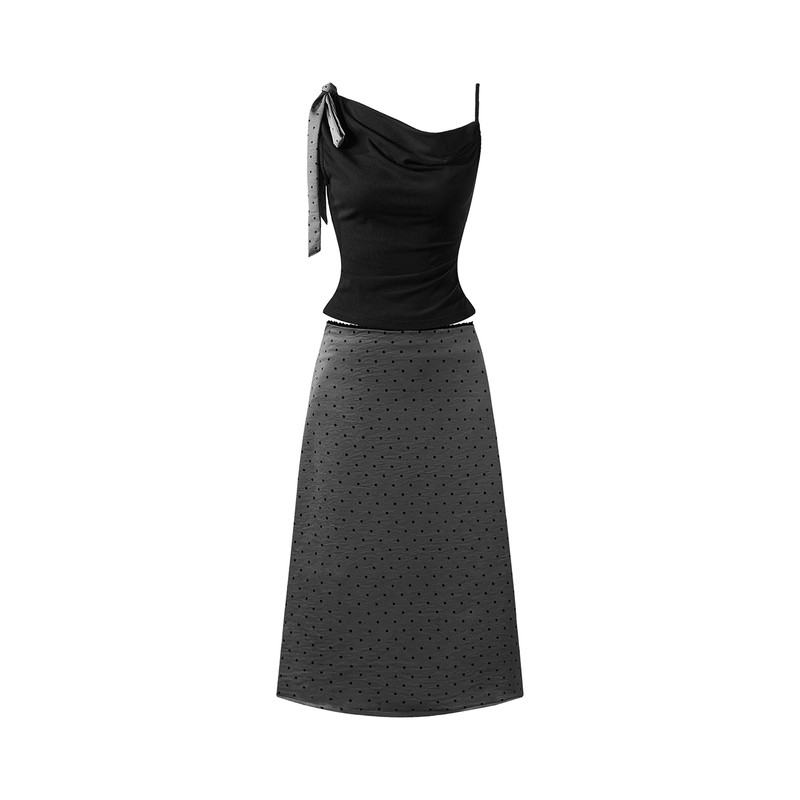 vantice 复古优雅斜肩吊其它制服/套装