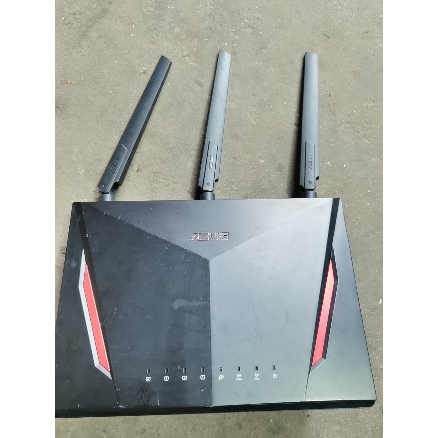 【维修议价】华硕RTAC86U路由器AC2900M双频三根天线千议价825