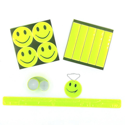 爱家佬礼盒书包防水腕带反光贴