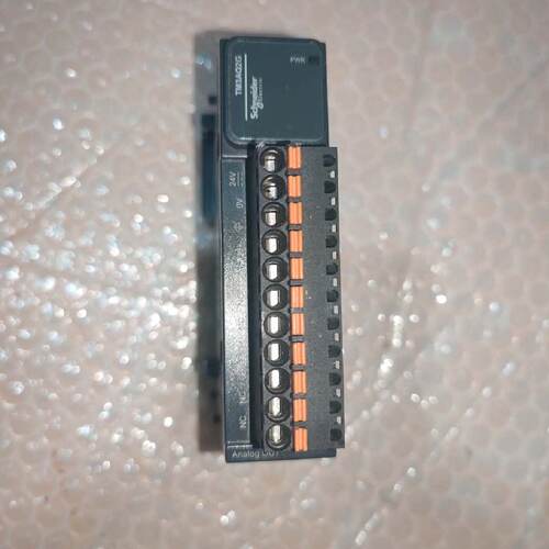 议价TM3AQ2G  TM3DQ8RG  TM3DQ32TK施耐德模块全新原装现货