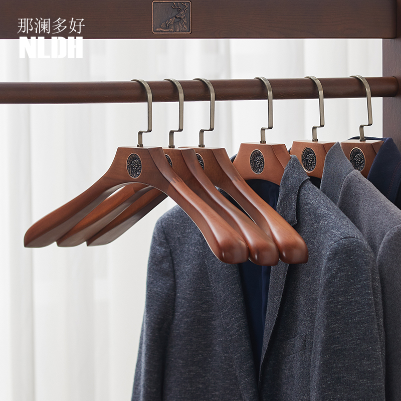 实木衣架家用木质无痕防滑宽肩复古挂衣架衣服架木头木制衣柜撑子