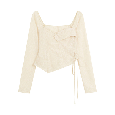 CIRCLEMOON宫廷风鱼骨收腰上衣