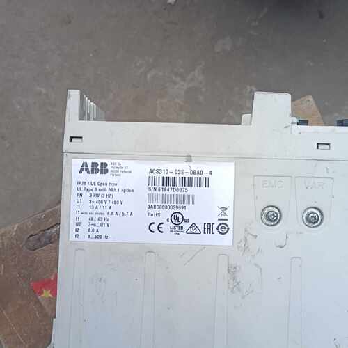 溢价---acs310-03E-08A0-4，无磕碰破损。