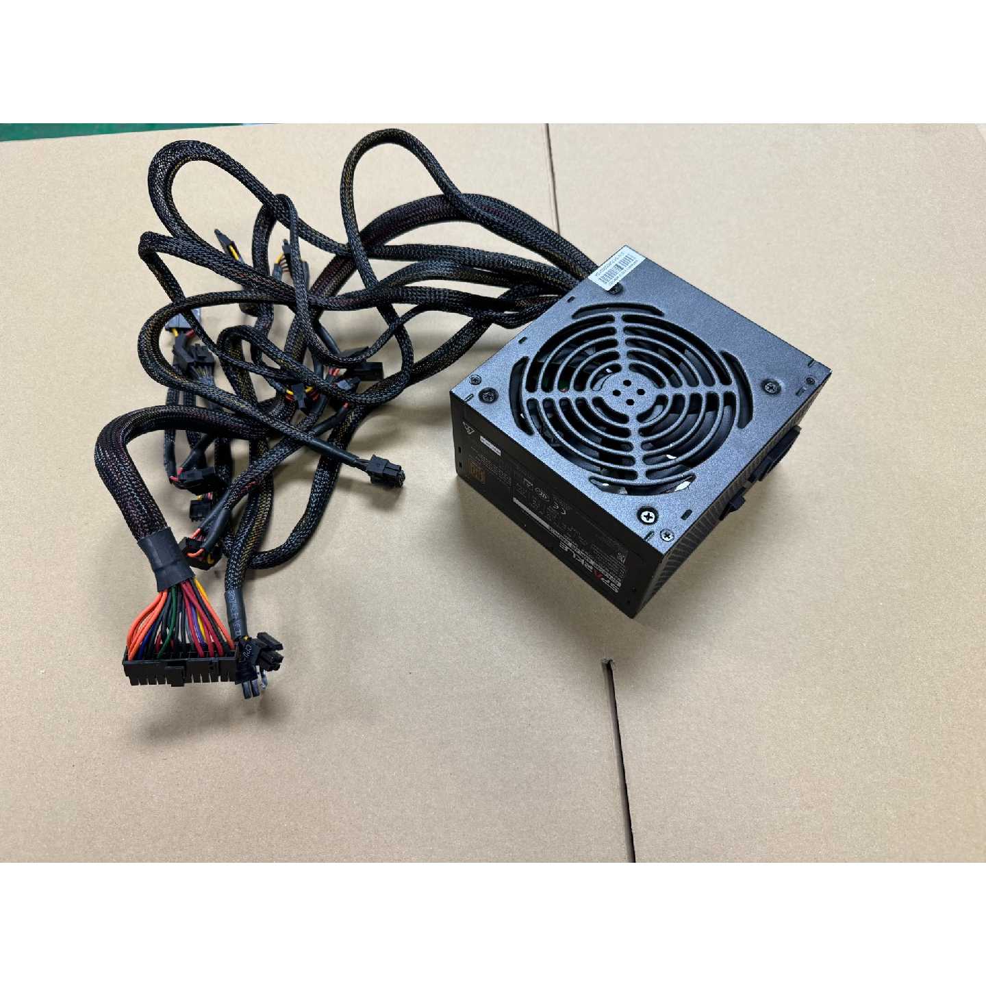 15个 侨威科技 600W电源 GPK600S 80P询价