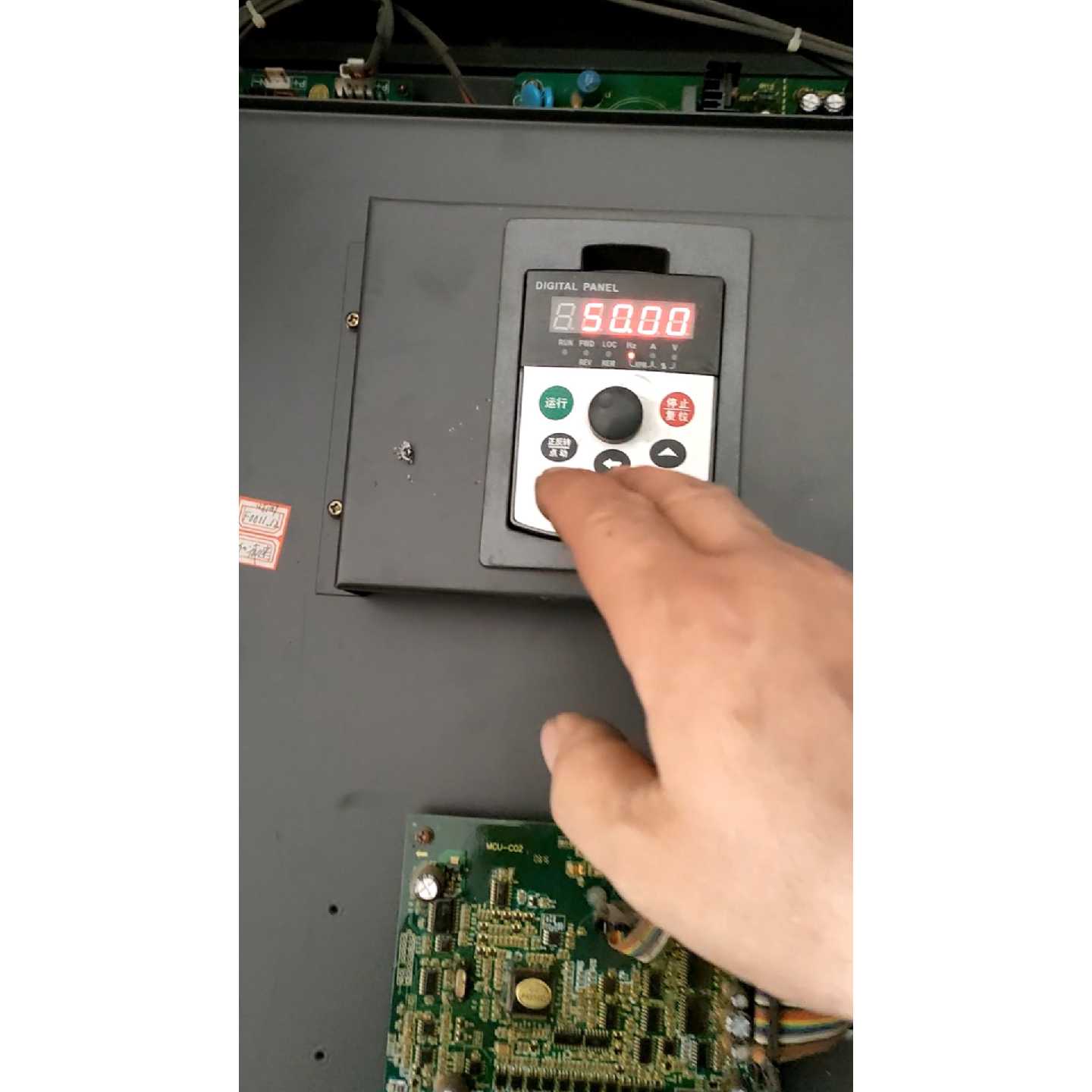 议价嘉信变频器JX6004T900P拆机功能完好成色维修图片