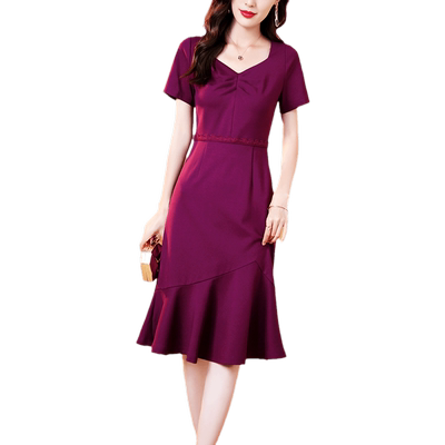 法式连衣裙2021年新款修身性感