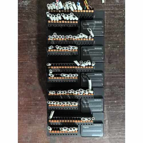 施耐德TM3DM24RG PLC模块 可编程控制器 工业控制 自动化系统
