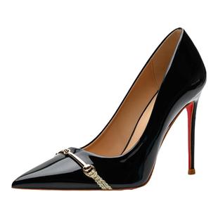 迷人高跟鞋女酒店新款细跟设计感小众尖头红底女鞋搭扣淑女洋气夏