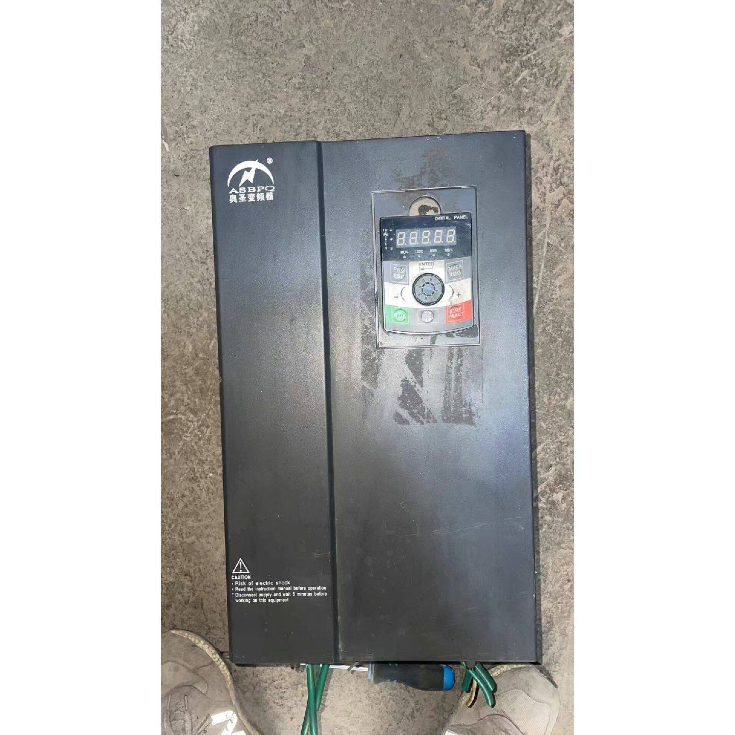 议价国产变频器二手拆机,380V,22KW,成色如图,功能包好。