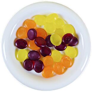 清仓德国mivolis清凉薄荷桉树果味舒缓喉咙随身便携糖果