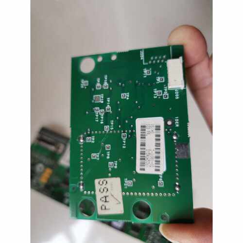 非标价MC68HC11F1CFN4 mc145406d cy622议价