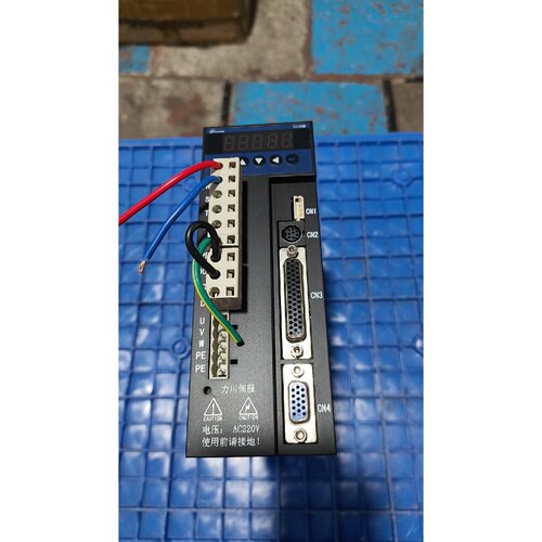 议价拆机力川B2伺服驱动器，型号LB2‑042002‑LB6