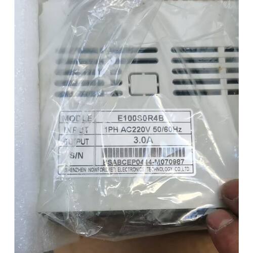 〔议价-可维修〕全新南方安华变频器E100S0R4B E100S1R5B 2