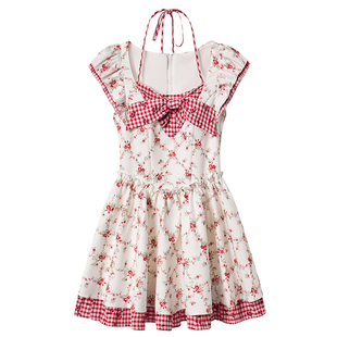 织物猪 甜草奶酪 田园度假风小飞袖碎花短裙女格纹拼接夏日连衣裙